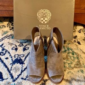 Vince Camuto Koral in Graystone True Suede size 5